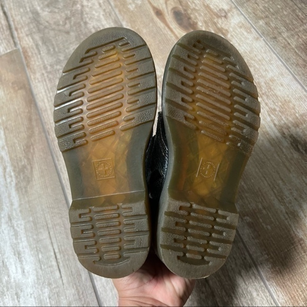 Dr. Martens | Delaney Lamper Foil Combat Boots - Picture 6 of 10